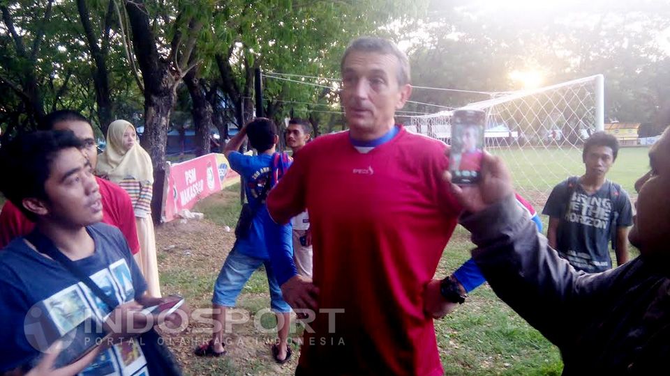 Pelatih Arema Cronus, Milomir Selsija Copyright: &copy; Basri/INDOSPORT